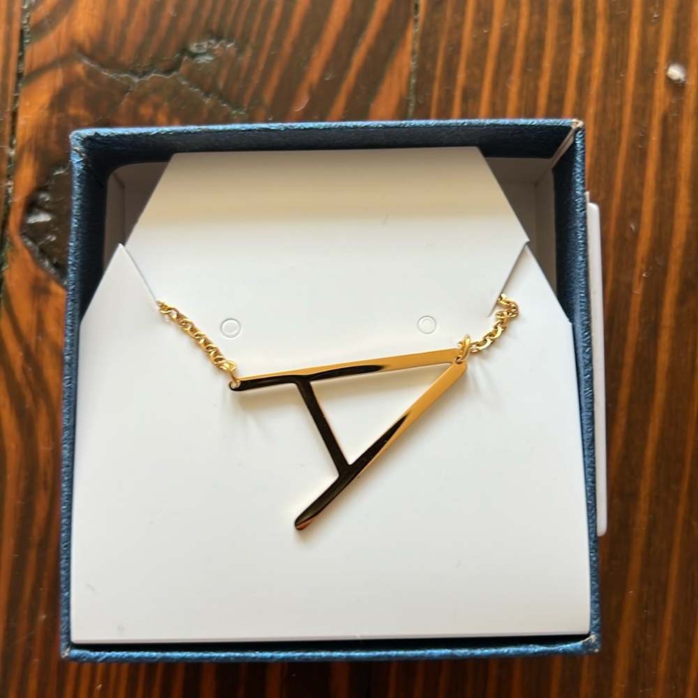 Gold A necklace